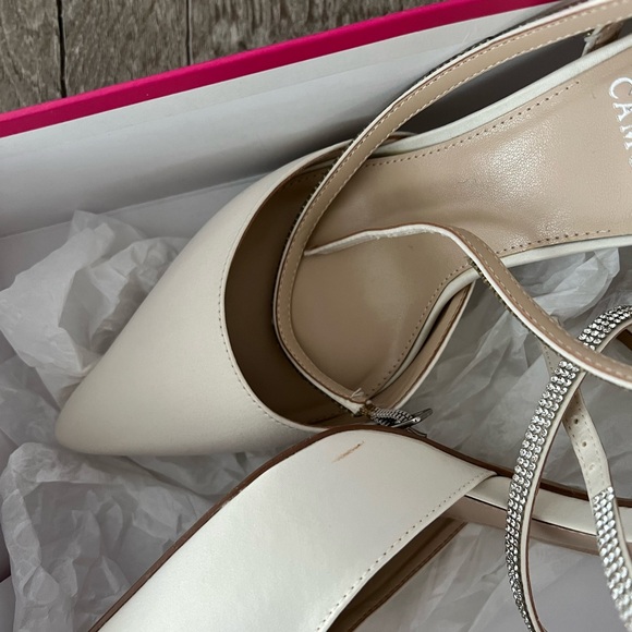 Vince Camuto Women's ketrinda White milk satin Heels size 8 - Picture 4 of 6